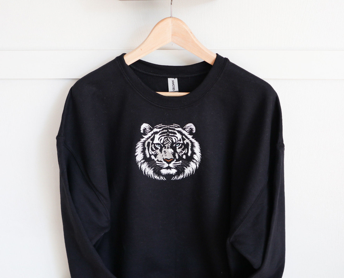 Snow Leopard Embroidered Sweatshirt