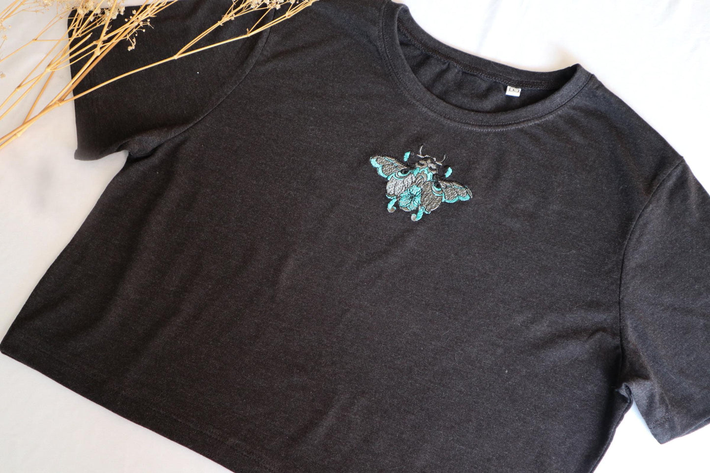 Beetle Embroidered Cropped T-Shirt